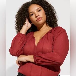 NWT TORRID Brand New Blouse Burgundy w/Gold Stitching Size 4X (26)